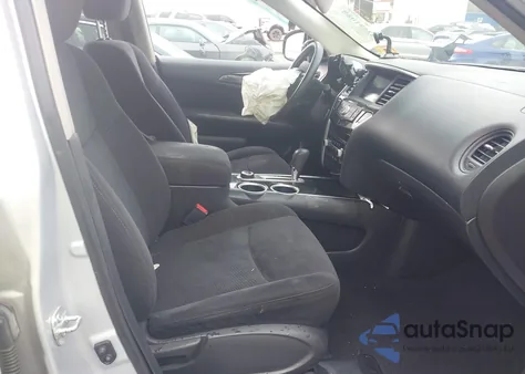 2013 Nissan Pathfinder S z USA, uszkodzony, nr VIN 5N1AR2MM7DC683575